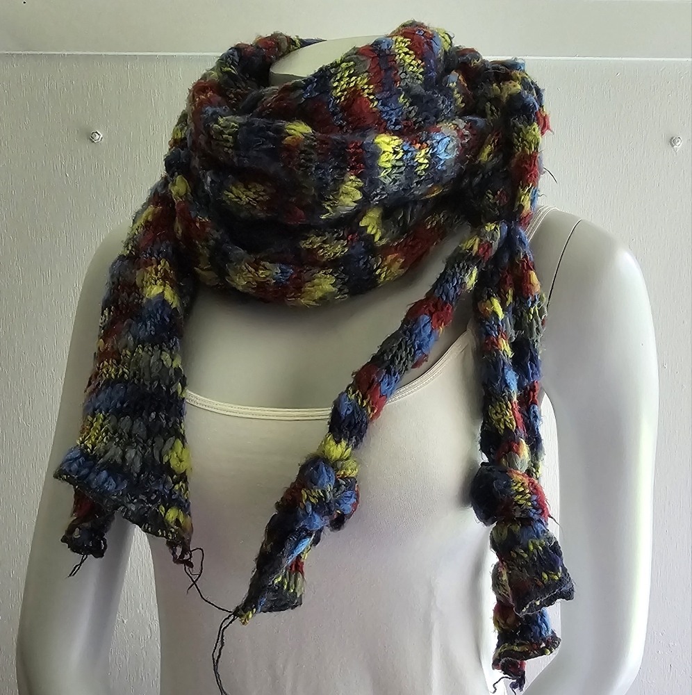 EUC MULTICOLOR KNIT SCARF BOHO HIPPIE